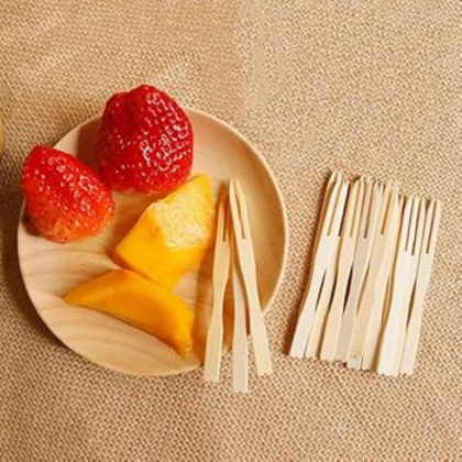 Fruits with fruit forks